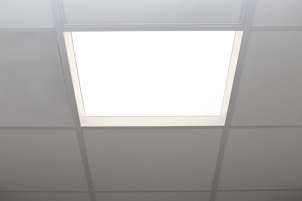 DOTLUX Einbaurahmen WINDOW für Deckenmontage versenkt 620x620mm LED-Panele Backlight